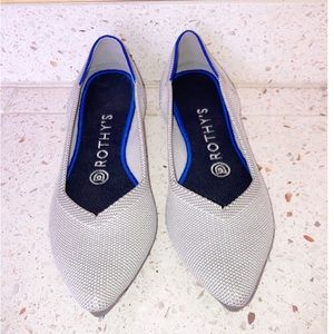 NWOT ROTHY’S 🔹 RETIRED 🔹Classic Pointed Toe Light Grey SZ: 7